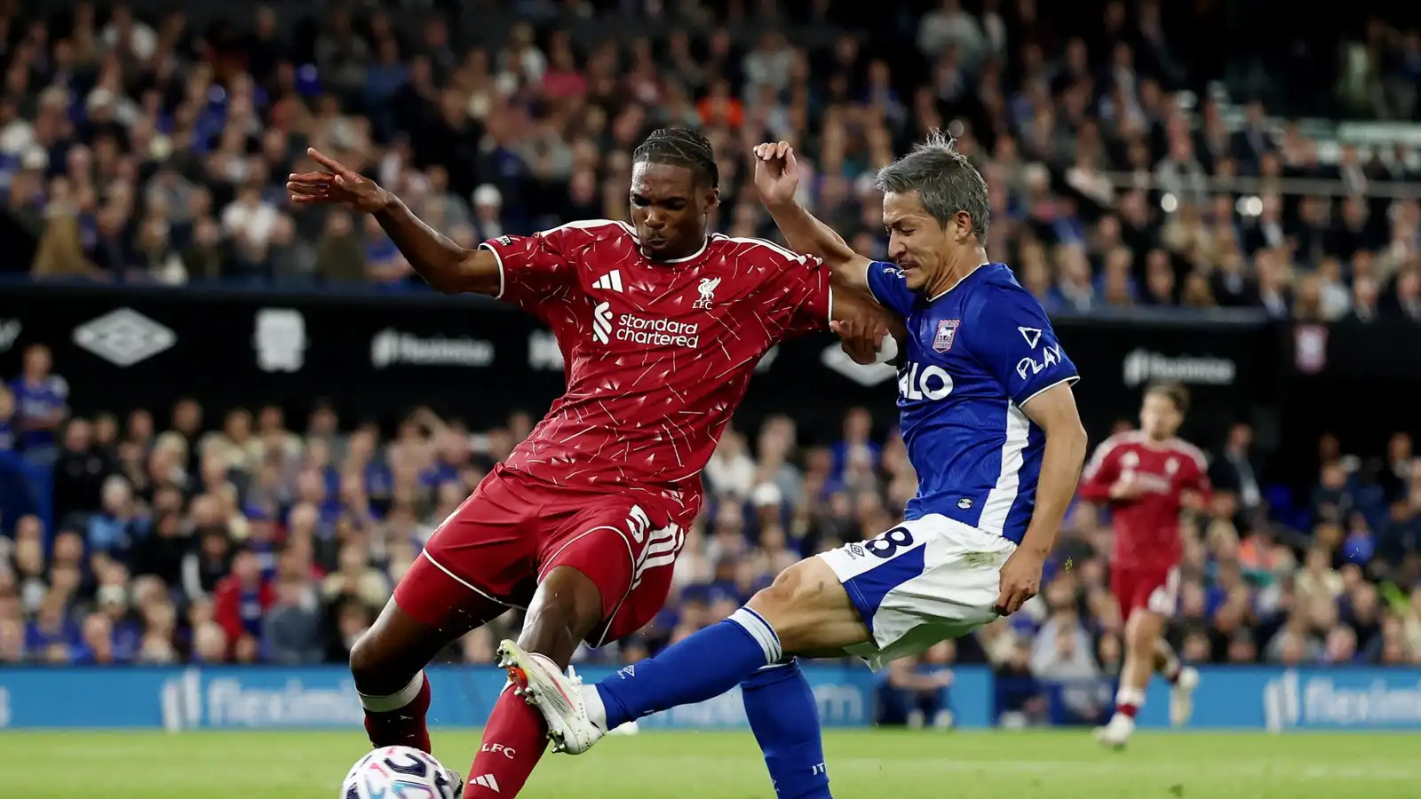 Turkish Airlines Buys the Loudest Shirt in Football