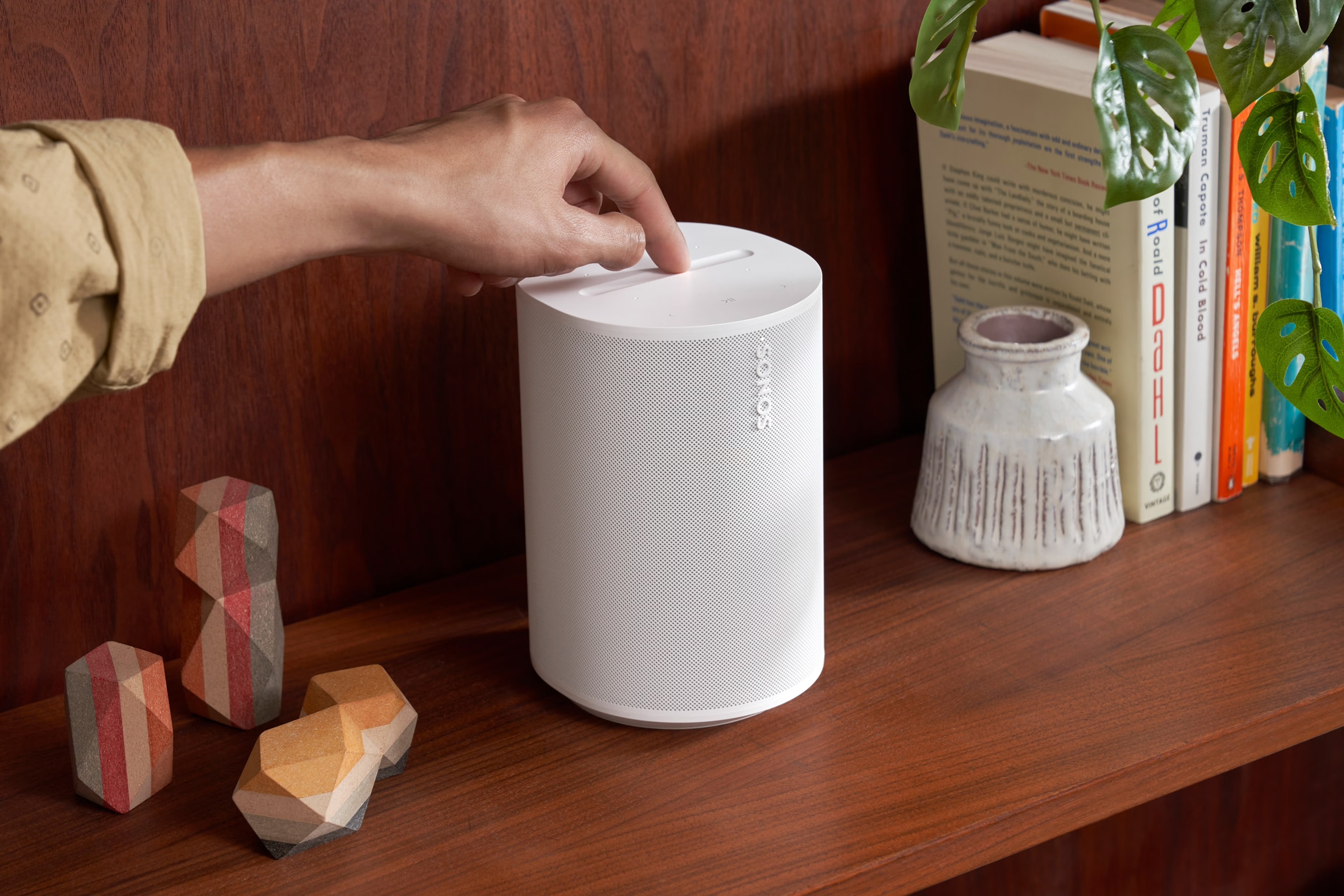 Sonos stops selling speakers and starts selling the system