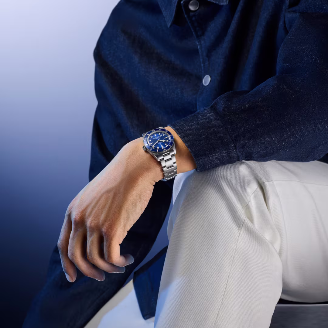 Tudor Black Bay 54 “Blue” M79000B-0001
