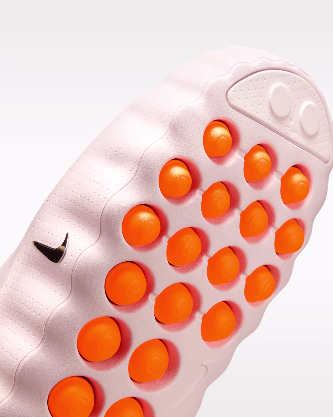 Nike's $95 "Neuroscience" Slide Keeps Selling Out, So It Keeps Getting Restocked — photo 3