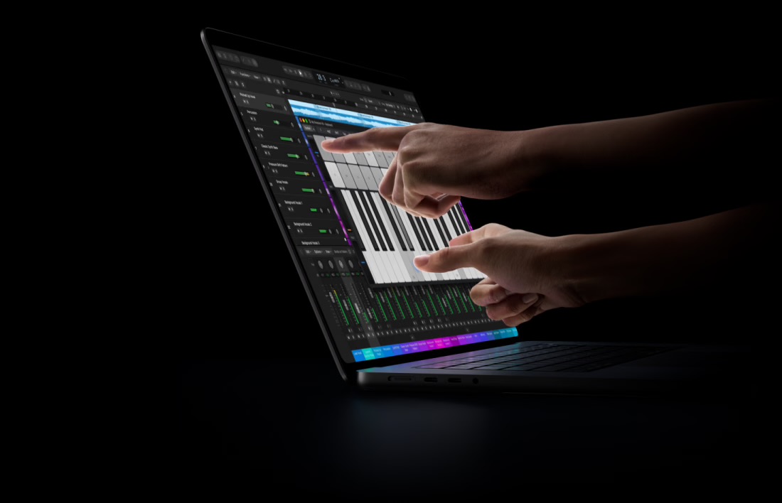 Apple Finally Builds a Touchscreen MacBook Pro, and Charges You $400 to Believe It — photo 3